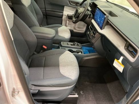 New 2026 Ford Maverick XLT w/ Equipment Group 301A AWD/4WD image 19