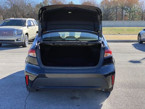 Used 2022 Toyota Corolla LE image 7