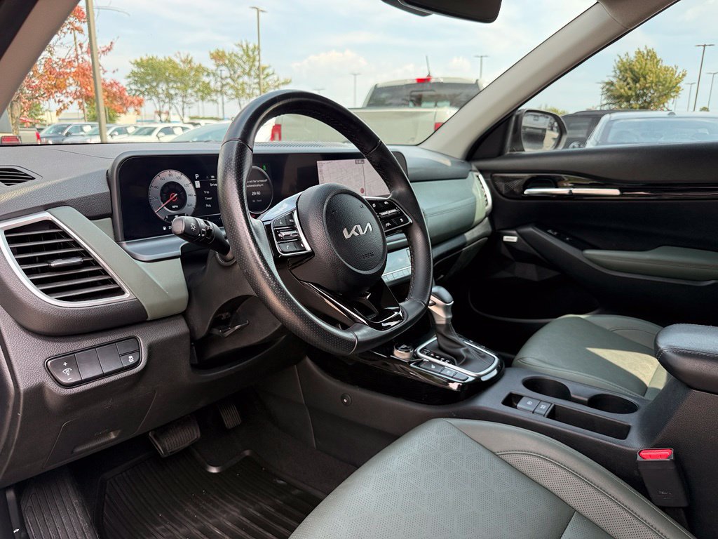 Used 2024 Kia Seltos SX AWD/4WD image 9