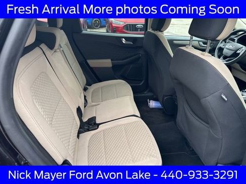 Certified 2020 Ford Escape SE image 18