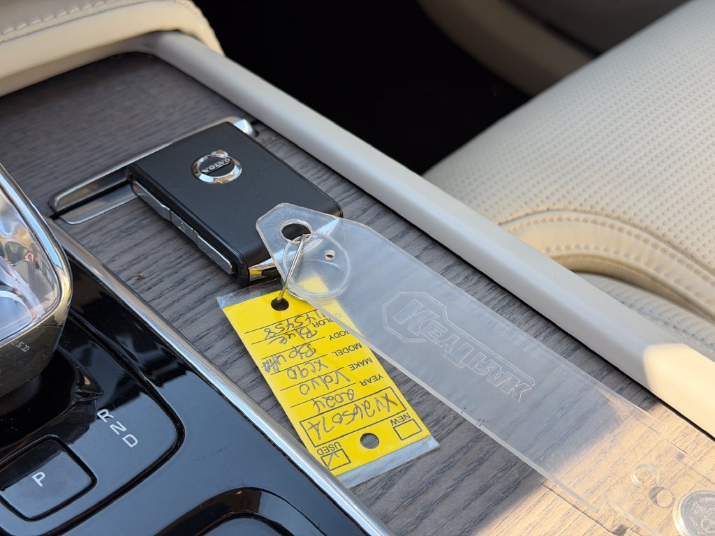 Certified 2024 Volvo XC90 B6 Ultimate AWD/4WD image 22