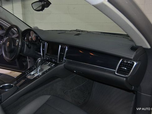 Used 2011 Porsche Panamera 4 AWD/4WD image 12