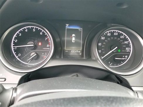 Used 2024 Toyota Camry SE image 16