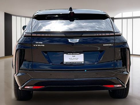 New 2026 Cadillac Lyriq Sport w/ LPO, Floor Liner Package AWD/4WD image 4