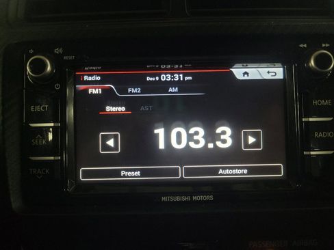 Used 2018 Mitsubishi Outlander Sport LE image 25