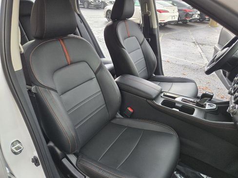 Used 2024 Nissan Sentra SR w/ SR Premium Package image 22