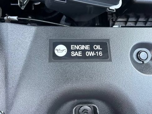 Used 2024 Toyota RAV4 XLE FWD image 16