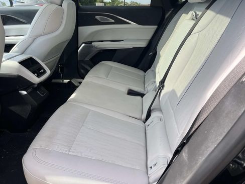 Certified 2024 Cadillac Lyriq Sport RWD image 21