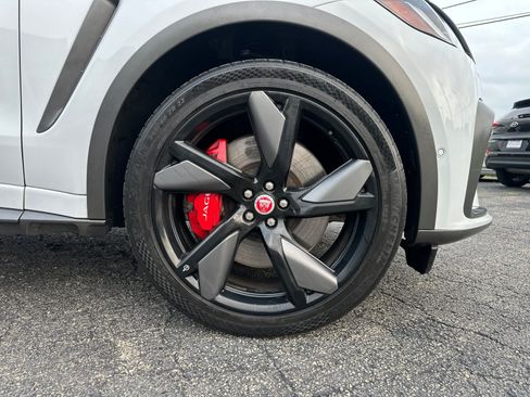 Used 2021 Jaguar F-PACE SVR AWD/4WD image 14