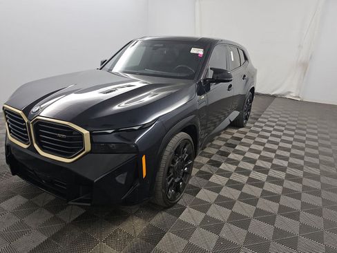 Used 2023 BMW XM AWD/4WD image 2