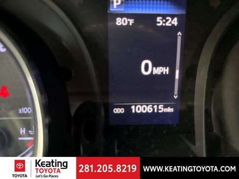 Used 2020 Toyota Camry SE image 17