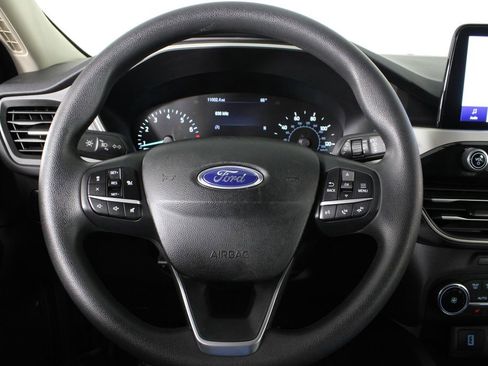 Used 2020 Ford Escape SE image 9