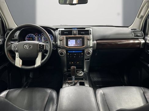Used 2019 Toyota 4Runner Limited AWD/4WD image 18