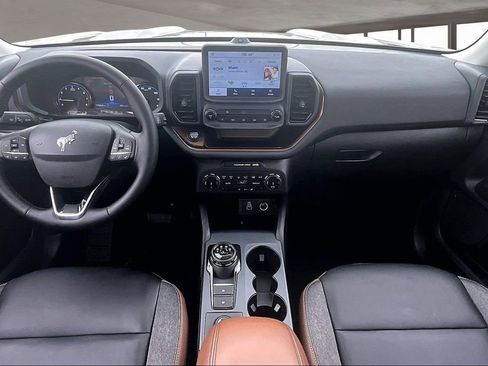 Used 2024 Ford Bronco Sport Outer Banks w/ Tech Package image 7