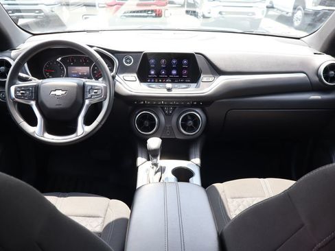 Used 2021 Chevrolet Blazer LT FWD image 26