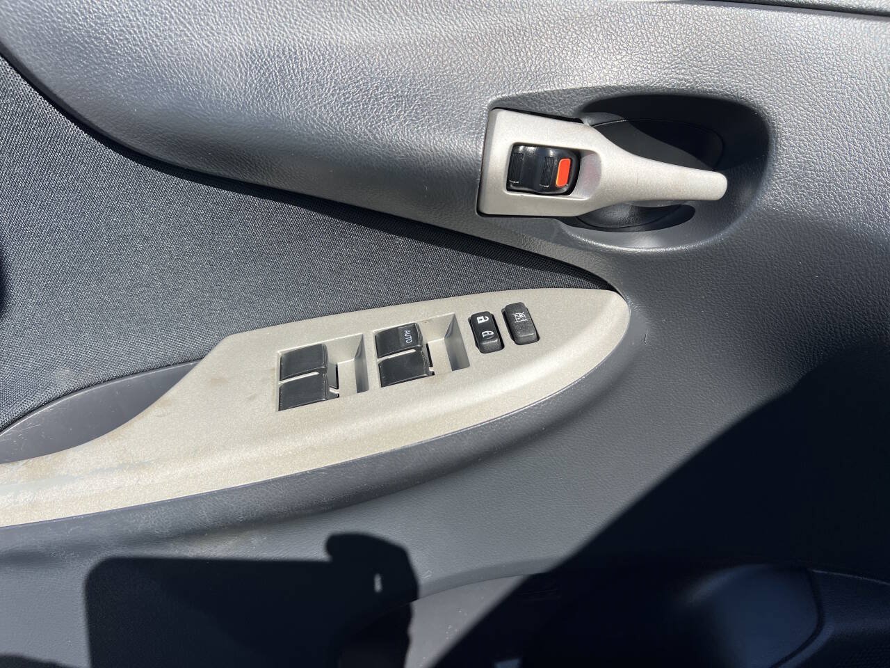 Used 2010 Toyota Corolla S w/ S EVP Pkg #3 FWD image 10