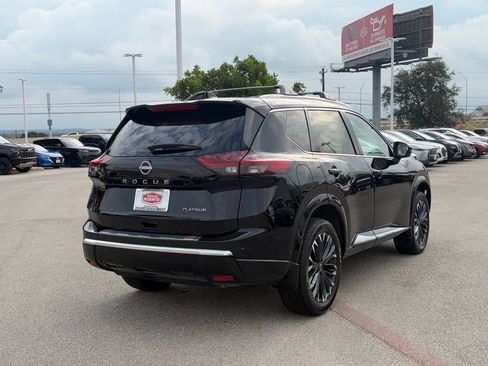 Used 2025 Nissan Rogue Platinum w/ Platinum Premium Package FWD image 5