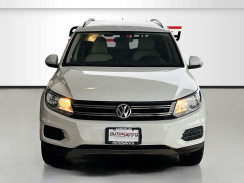 Used 2016 Volkswagen Tiguan S FWD image 2