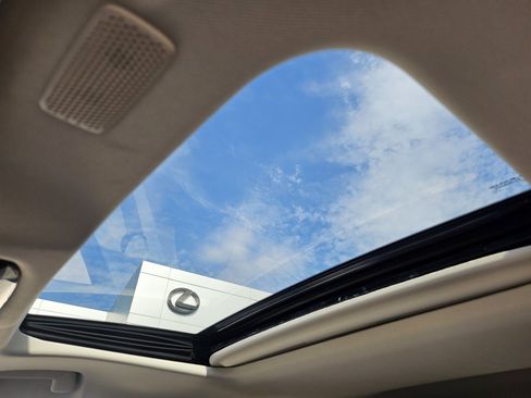 Used 2026 Lexus NX 350h AWD w/ Accessory Package (2T) image 18