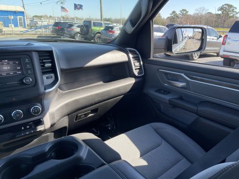 Used 2021 RAM 1500 Big Horn image 33