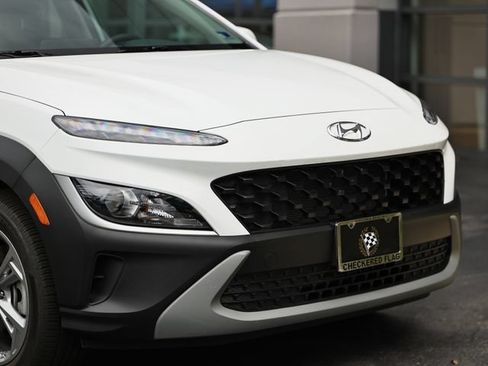 Used 2023 Hyundai Kona SEL w/ Cargo Package AWD/4WD image 2