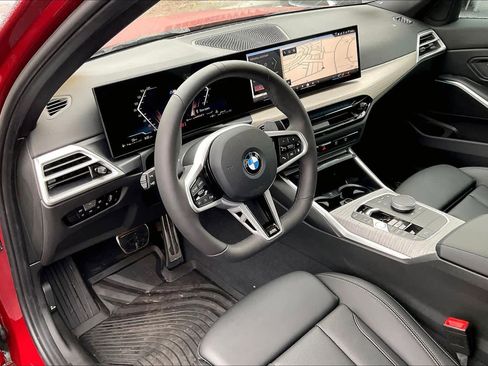 Used 2026 BMW 330i Sedan w/ M Sport Package image 15