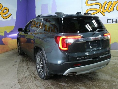 Used 2020 GMC Acadia SLE w/ GMC Pro Grade Package image 6
