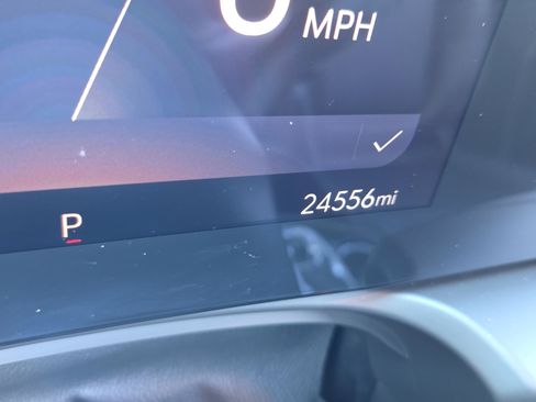 Used 2024 Buick Encore GX Sport Touring w/ Experience Buick Package FWD image 25
