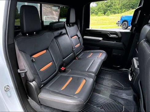 Used 2024 GMC Sierra 2500 AT4 w/ AT4 Premium Plus Package AWD/4WD image 26
