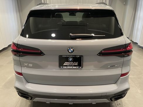 Used 2026 BMW X5 xDrive40i w/ M Sport Package AWD/4WD image 5