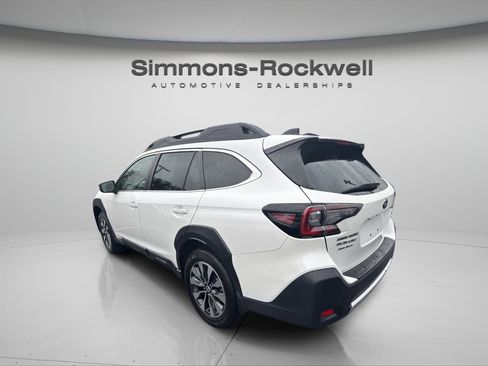 Used 2024 Subaru Outback Limited AWD/4WD image 2