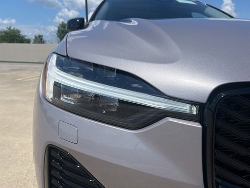 New 2026 Volvo XC60 B5 Plus w/ Climate Package image 11