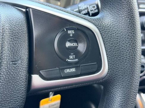 Used 2017 Honda CR-V LX image 33