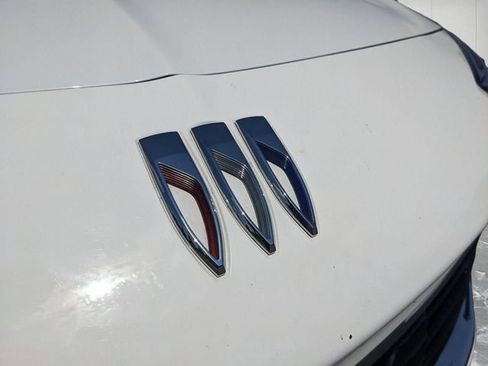 Used 2025 Buick Encore GX Preferred FWD image 9