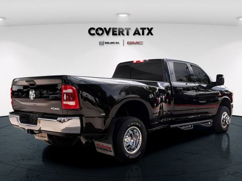 Used 2024 RAM 3500 Tradesman w/ Chrome Appearance Group AWD/4WD image 7