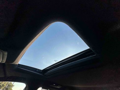 Certified 2024 Honda Odyssey Sport image 37