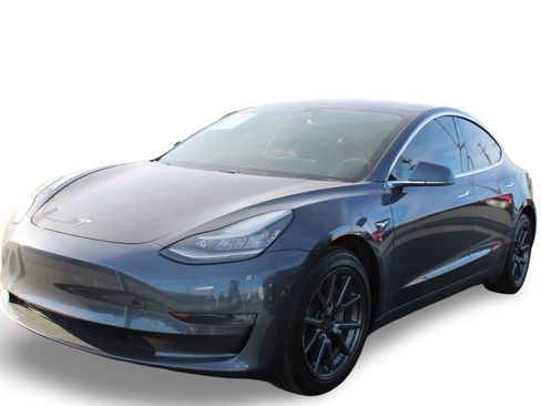 Used 2020 Tesla Model 3 Long Range image 1