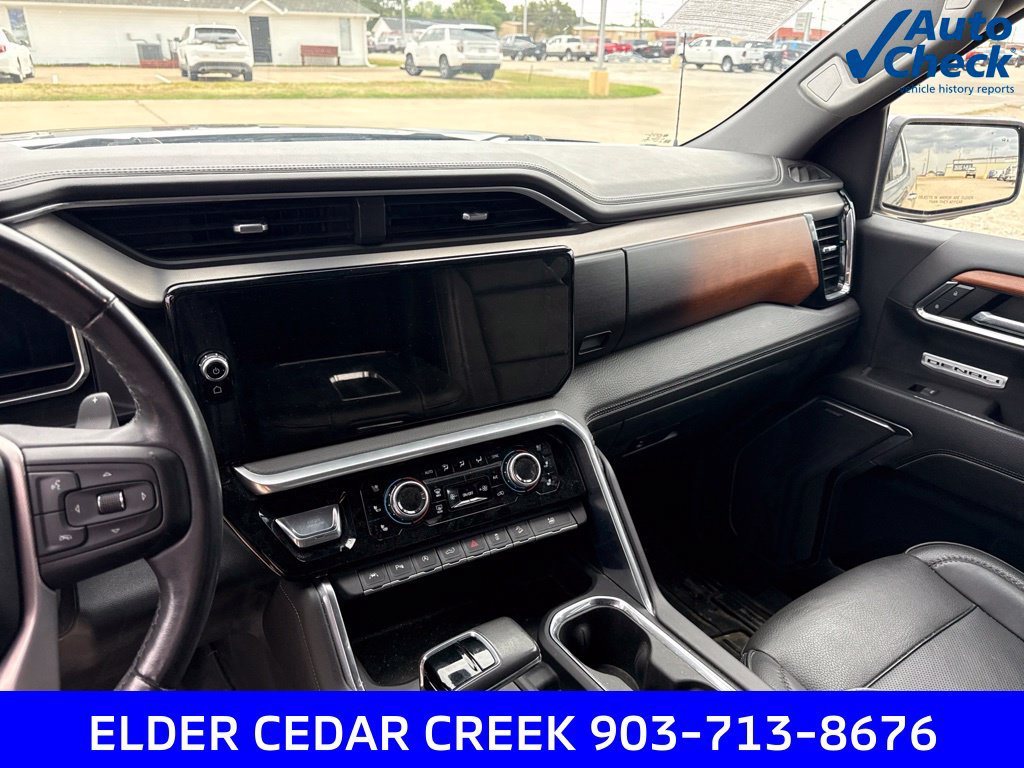Used 2022 GMC Sierra 1500 Denali AWD/4WD image 13