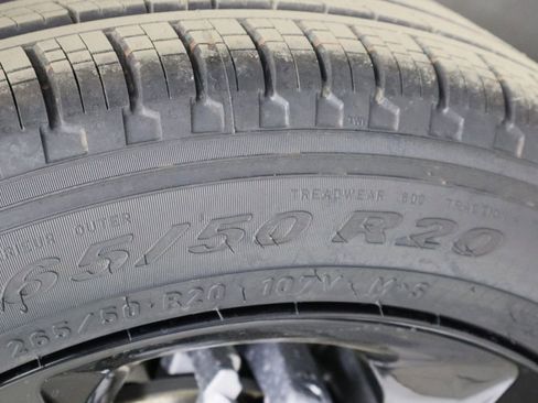 New 2025 Jeep Grand Cherokee Limited image 44