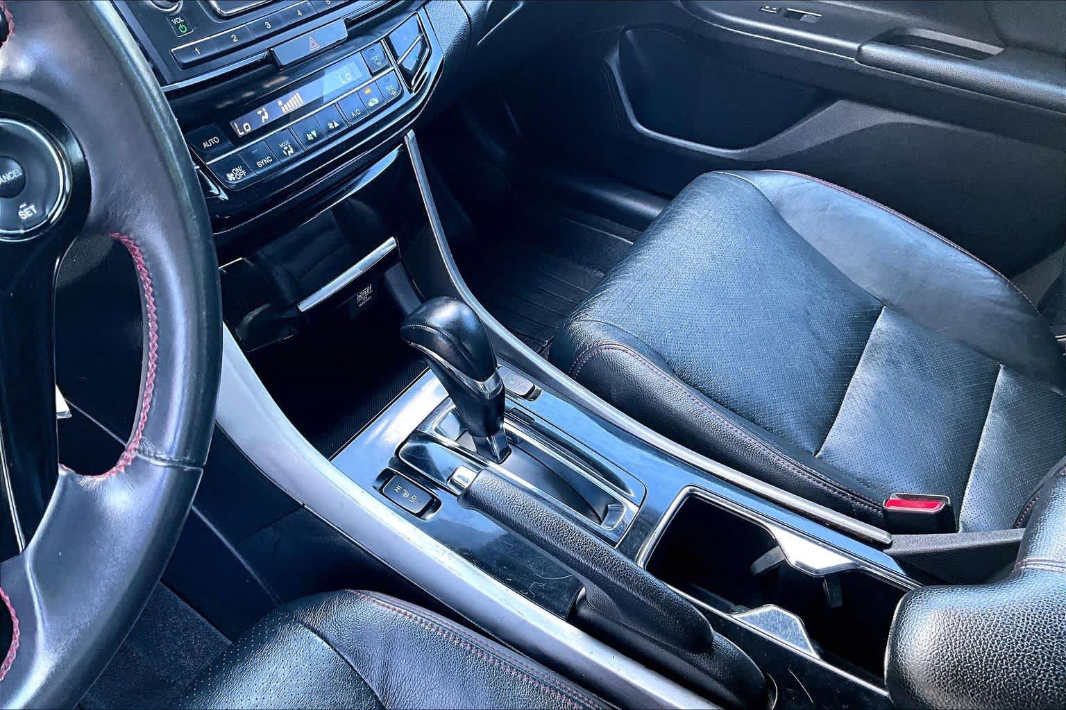 Used 2017 Honda Accord Sport Special Edition image 17
