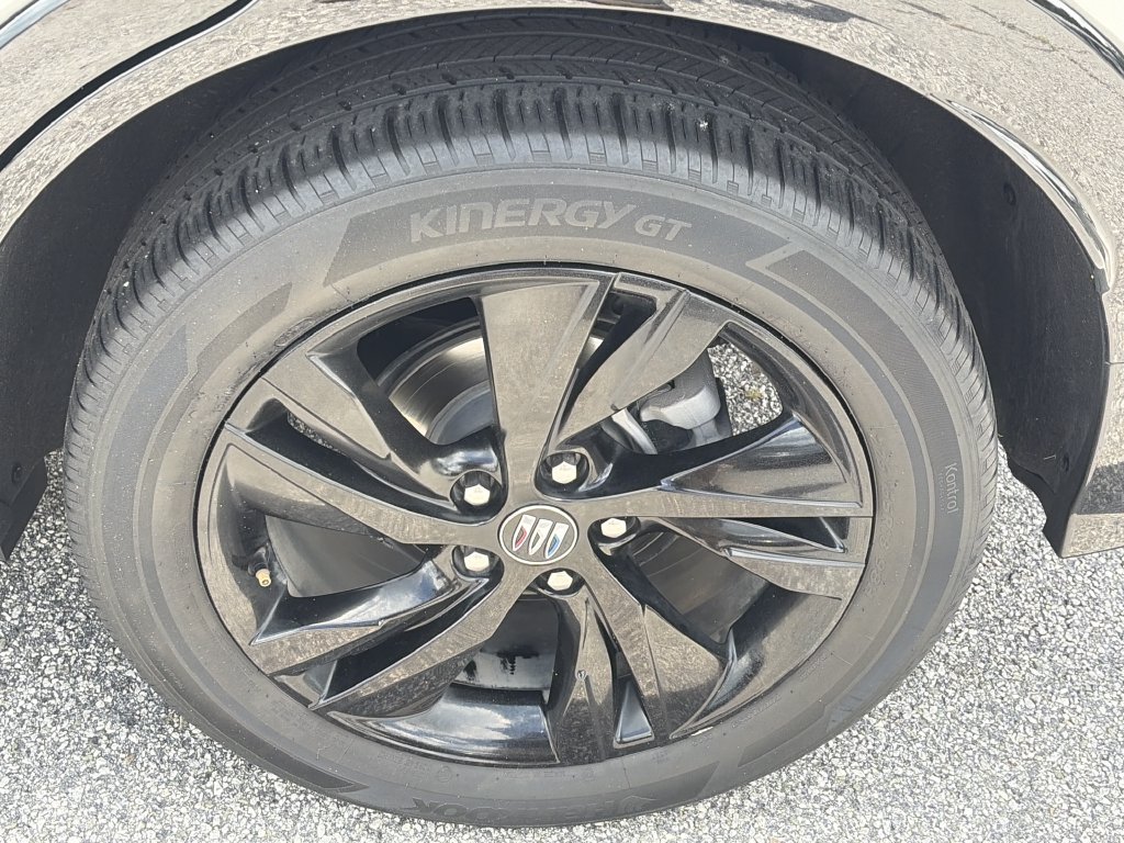 Used 2024 Buick Encore GX Sport Touring FWD image 29