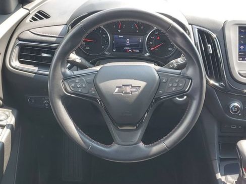 Certified 2022 Chevrolet Equinox RS FWD image 13