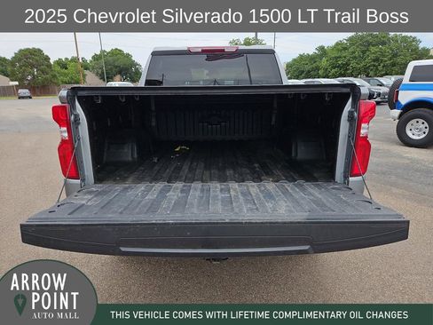 Used 2025 Chevrolet Silverado 1500 LT Trail Boss w/ Protection Package AWD/4WD image 17