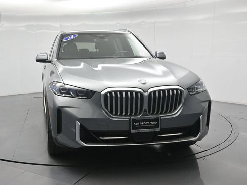 Used 2024 BMW X5 xDrive40i AWD/4WD image 56