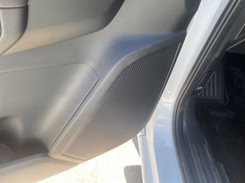 New 2025 Ford Ranger XLT w/ Equipment Group 301A High image 21