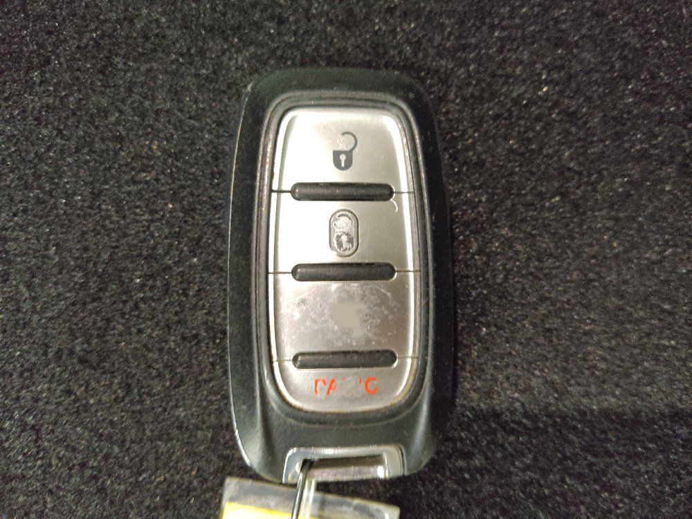 Used 2017 Chrysler Pacifica LX FWD image 32