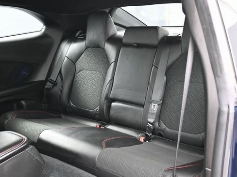 Used 2025 Dodge Charger R/T w/ Sun & Sound Package image 32