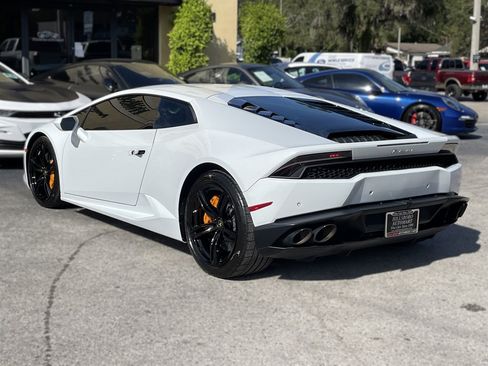 Used 2015 Lamborghini Huracan LP 610-4 AWD/4WD image 10