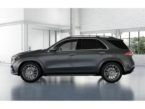 Used 2025 Mercedes-Benz GLE 450 4MATIC image 34