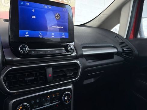 Used 2020 Ford EcoSport SE FWD image 28